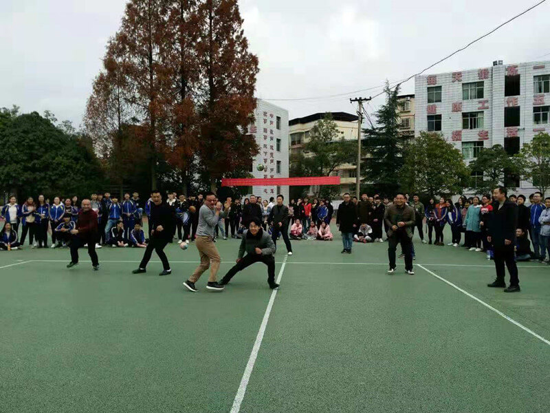 營山回龍中學(xué)校園風采