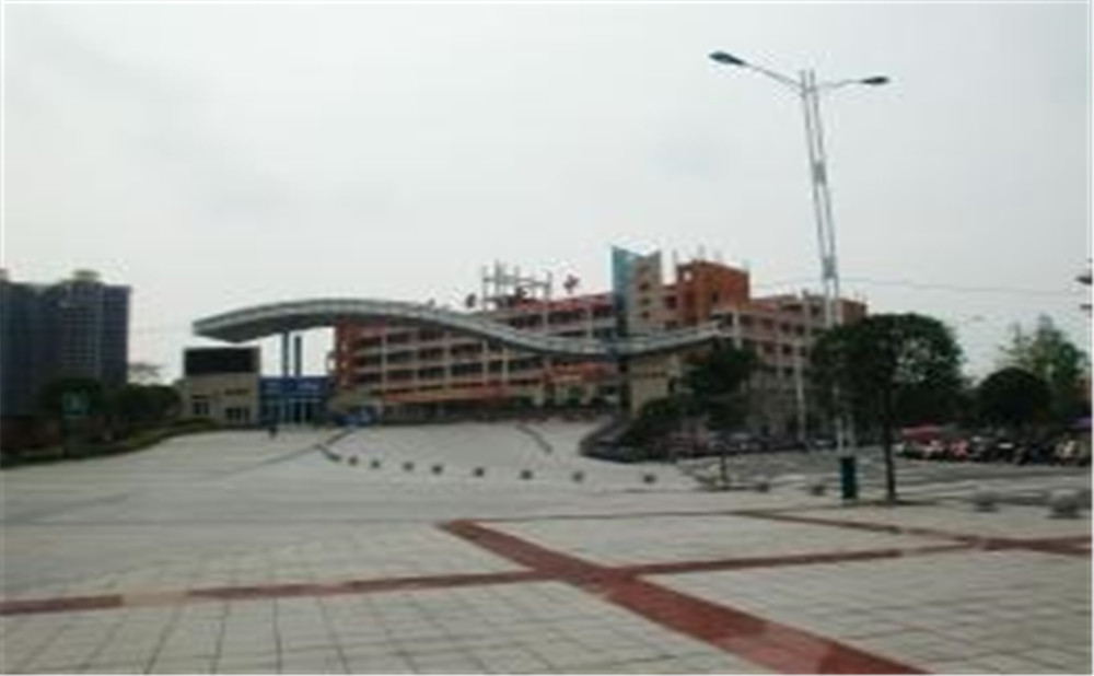 廣安第三中學(xué)的詳細(xì)地址在什么地方？