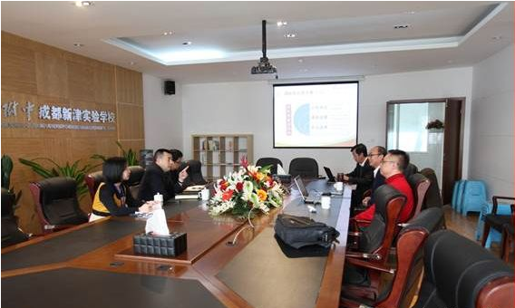 北大附中成都新津為明學(xué)校一年的學(xué)費(fèi)是多少？