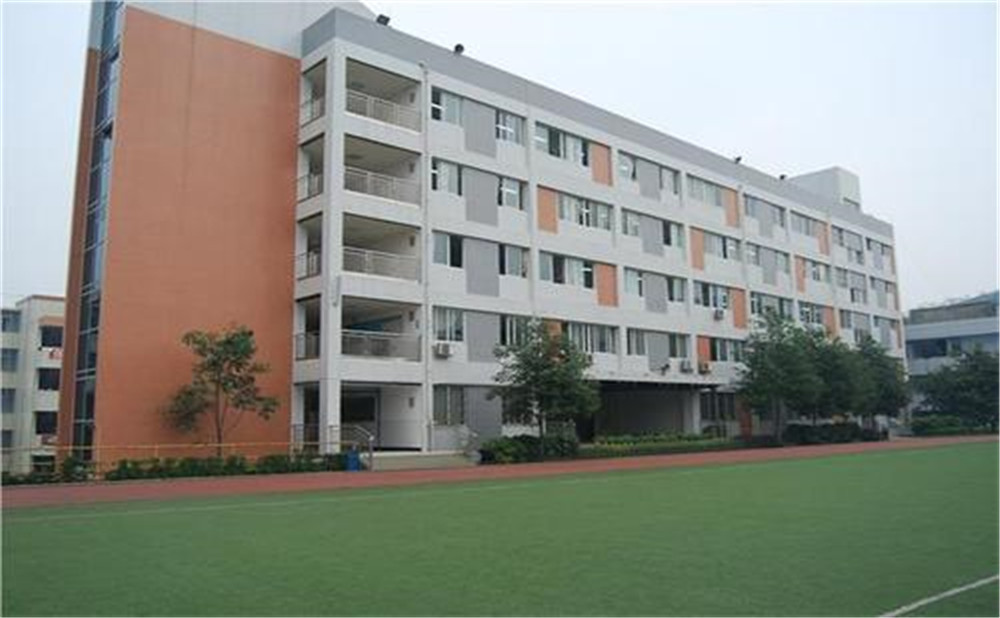 石橋中學(xué)近三年的錄取分?jǐn)?shù)是多少？