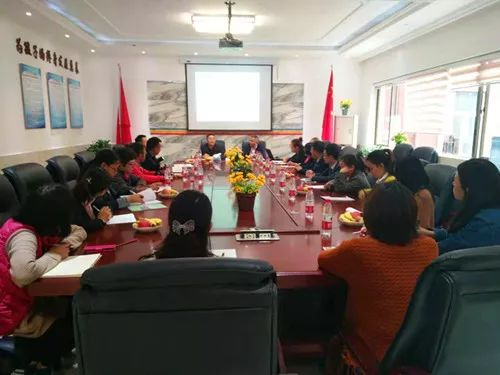 成都鐵路中學的錄取分數(shù)線是多少？