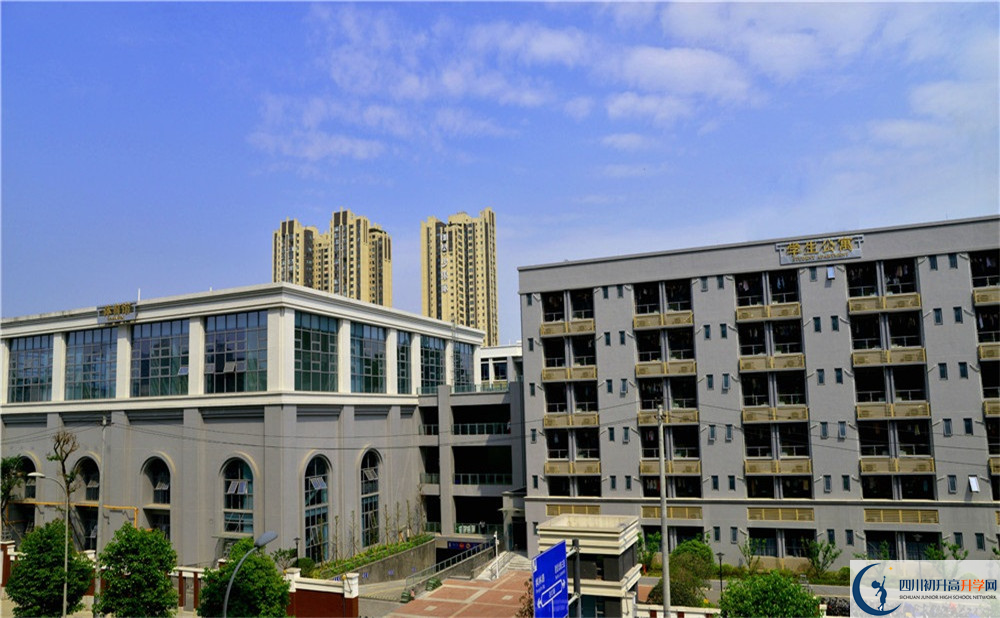 成都市第四十九中學(xué)的實(shí)驗(yàn)班怎么樣？