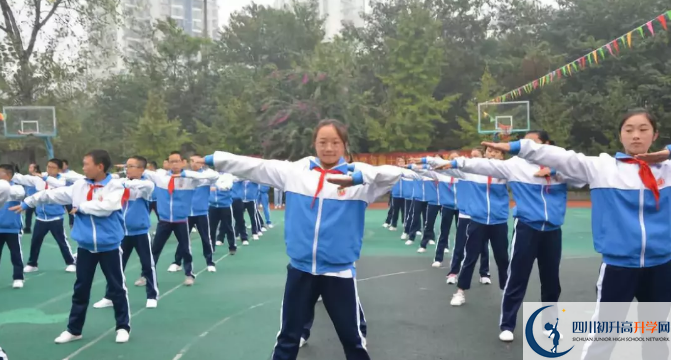 成都市鹽道街中學的老師好不好？