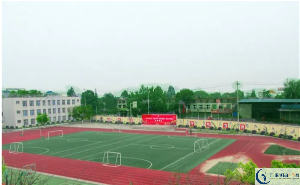青白江中學的老師好不好？