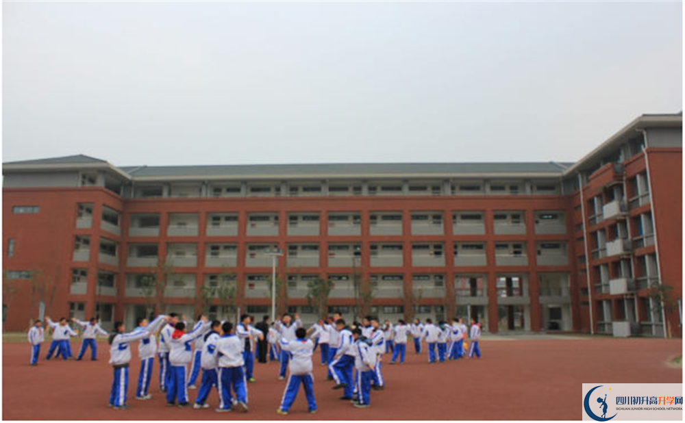 成都七中萬(wàn)達(dá)學(xué)校2020年外地招生考試時(shí)間是多久？