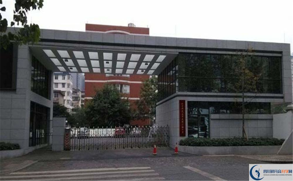 北師大成都實驗中學(xué)住宿條件怎么樣？