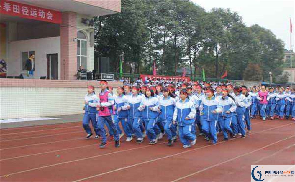大邑縣實(shí)驗(yàn)中學(xué)初升高向外地招生嗎？
