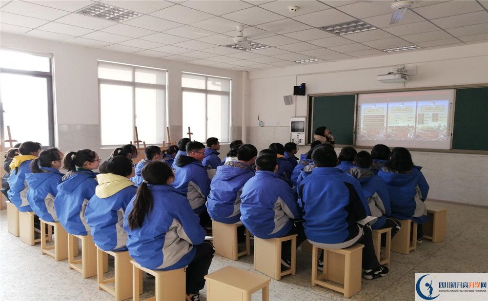 成都市第四十九中學(xué)初升高難不難？