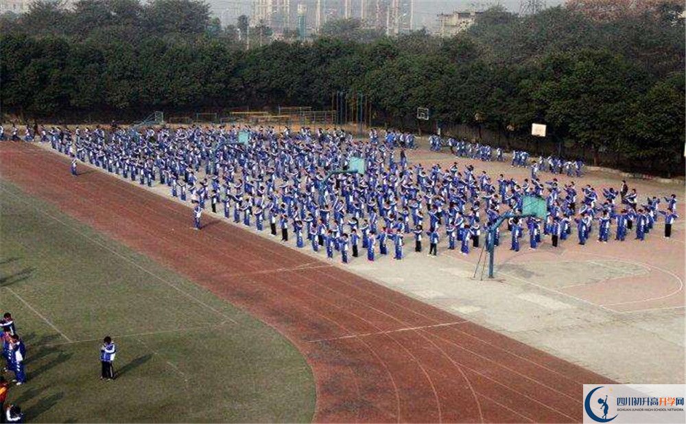 成都市第三十八中學(xué)招生考試科目是什么？