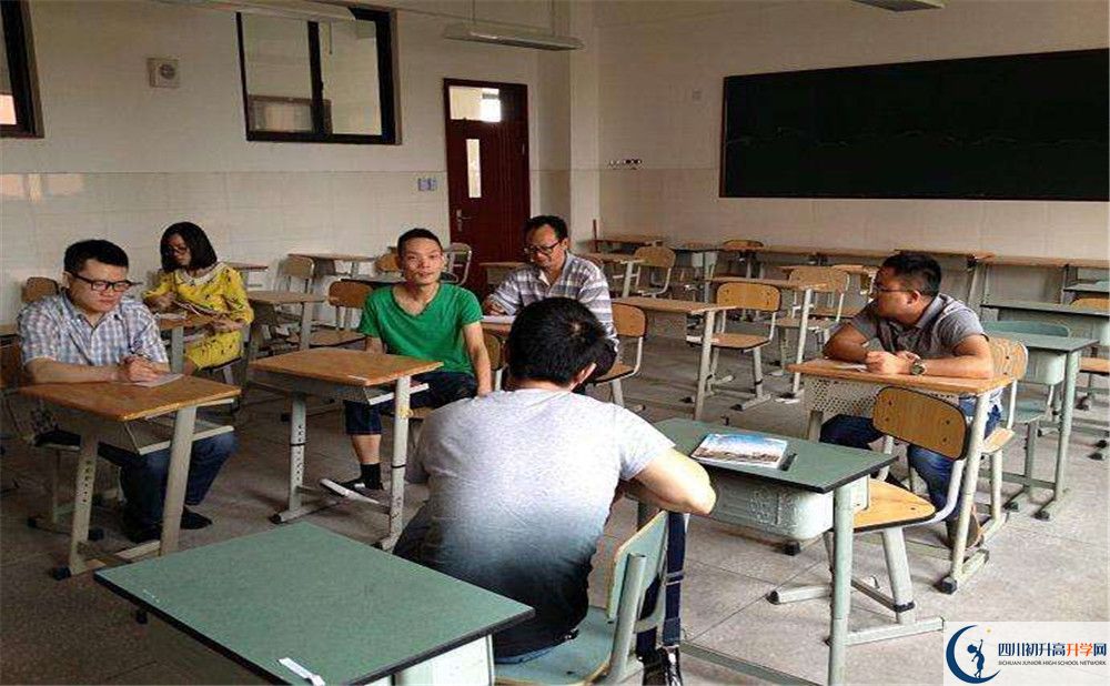 成都實驗中學(xué)2020年外地生學(xué)費是多少？