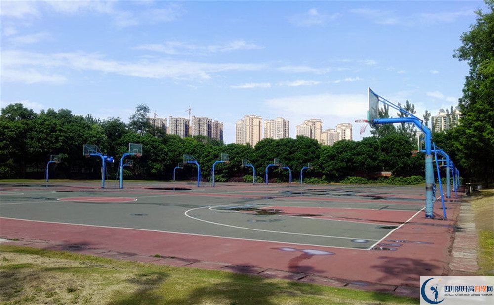 成都實驗外國語學校（西區(qū)）2020年高一開學時間是多久？