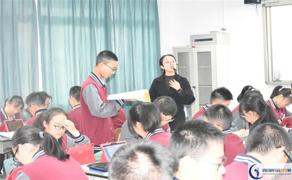 成都樹德協(xié)進(jìn)中學(xué)平行班與實(shí)驗(yàn)班差多少？