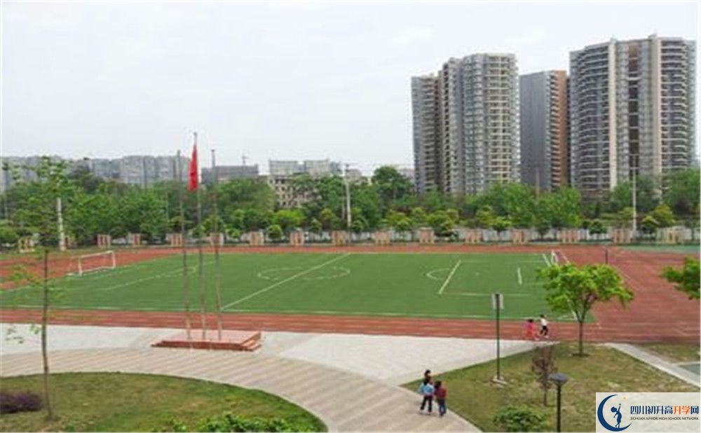 成都市籍田中學(xué)位置在哪里？