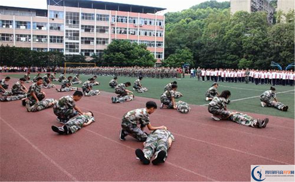 簡陽實驗中學(xué)是私立還是公立學(xué)校？