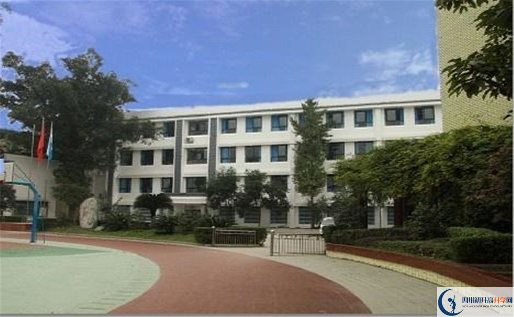 2020成都市第三十三中學(xué)二診數(shù)學(xué)試題答案在哪看？