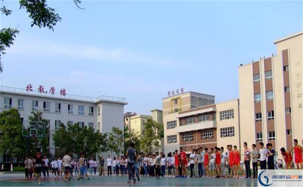 達(dá)州鐵路中學(xué)今年的錄取條件是否有變化？