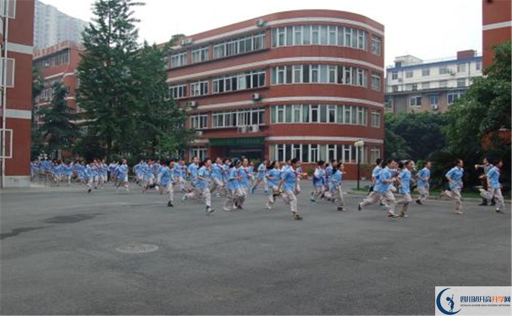 北師大成都實驗中學怎么樣？