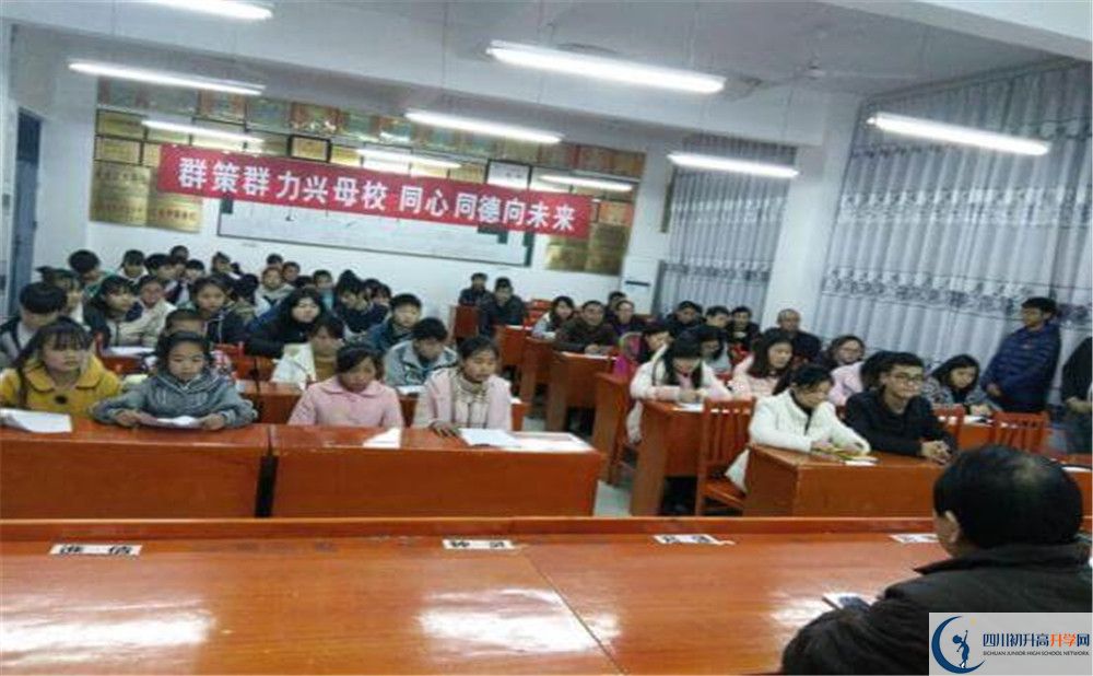 鼎山中學今年招生時間安排有什么變化？